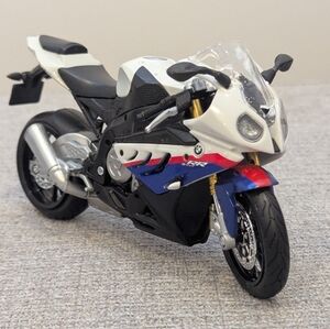 Maisto BMW S1000 RR 1:12 scale model Motorcycle Bike Model Collection New